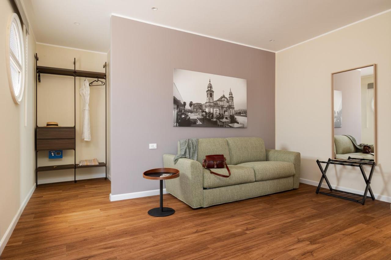 Suite Al Centro Di Palermo Con Terrazza Privata Exterior photo